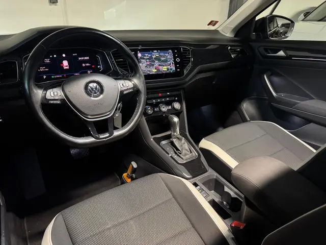Volkswagen T-Roc 1.5 TSI Sport ACC PANO' 2018 Benzine 7