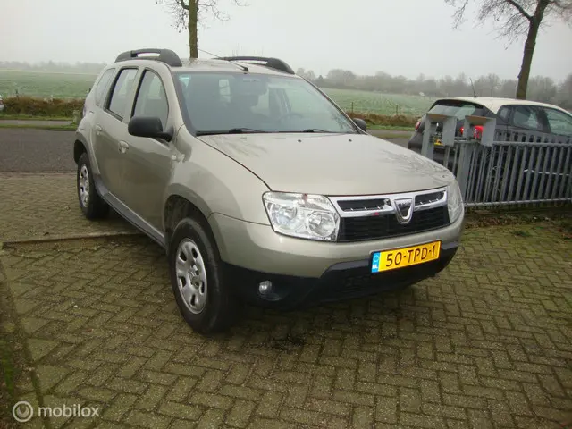 Dacia Duster 1.6 SCe 4x2 2012 Benzine 7