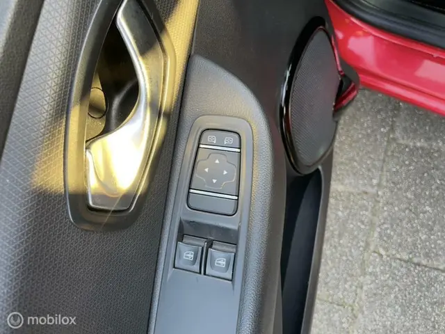 Renault Clio 0.9 TCe Zen 2017 Benzine 17