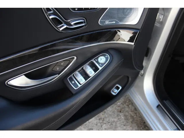 Mercedes-Benz S-Klasse 350 BlueTEC 2013 Diesel 37