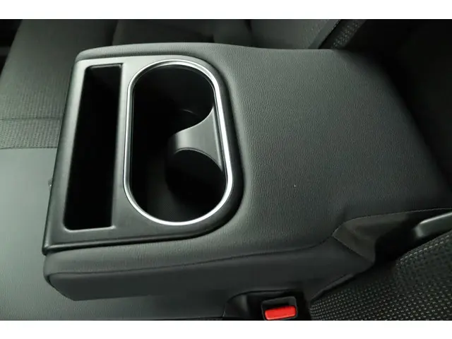 Toyota bZ4X Business Plus 71 kWh 2023 Elektrisch 44