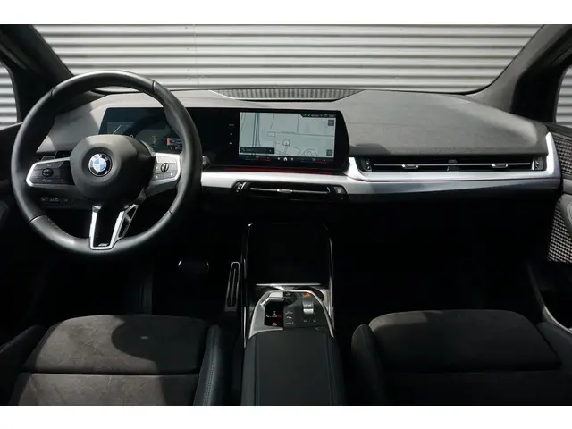 BMW 2 Serie Active Tourer 218i 2024 Benzine 8