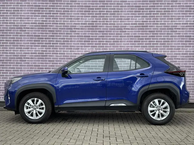 Toyota Yaris Cross 3