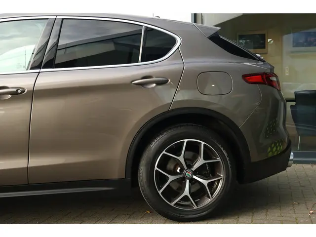 Alfa Romeo Stelvio 2.0 T AWD Super 2018 Benzine 5