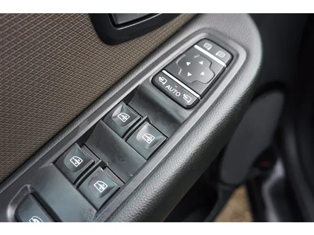 Renault Clio Estate 1.2 TCe Intens 2016 Benzine 4