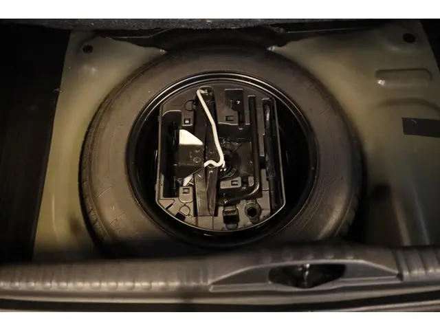 Citroën C3 PT 110 Shine Automaat-6 2019 Benzine 20