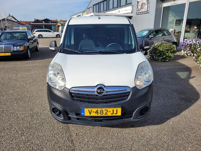Opel Combo 2