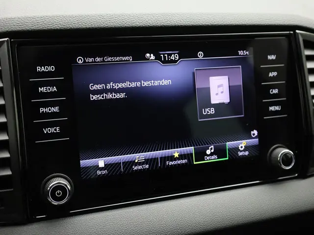 Škoda Karoq 1.0TSI/115PK Selection 2025 Benzine 37