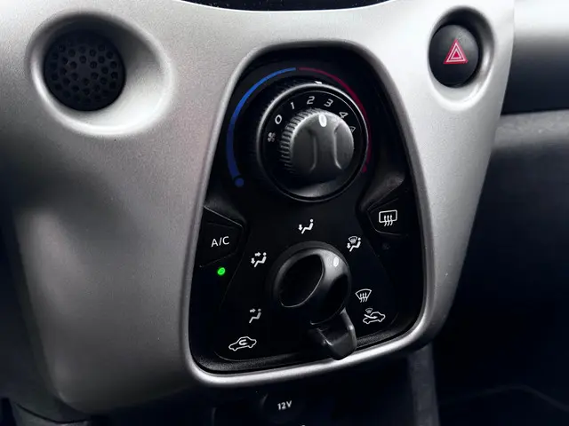Citroën C1 1.0 e-VTi+Airco+Cruise+Carplay+NAP 2017 Benzine 19