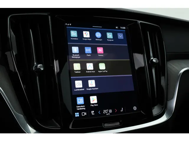 Volvo V60 T8 Recharge Ultra Dark 2025 Hybride Benzine 19