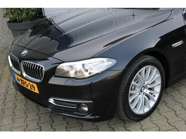 BMW 5 Serie 520i Executive 2014 Benzine 20