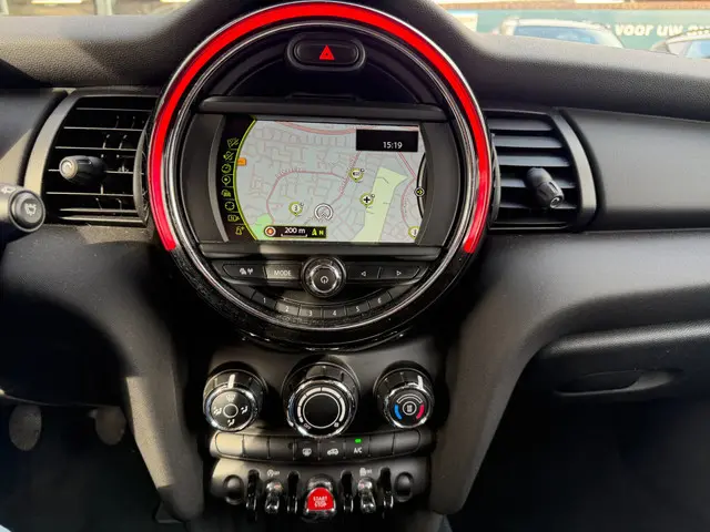 MINI One Mini 1.2 Salt Business 2017 Benzine 17