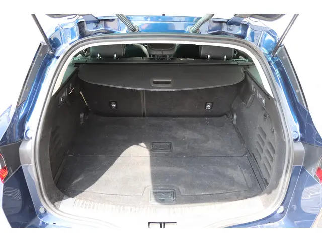 Renault Mégane Estate 1.3 TCe Bose 2019 Benzine 9