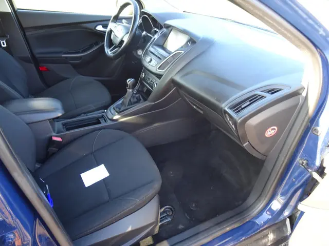 Ford Focus Wagon 1.0 Trend Edition 2015 Benzine 13