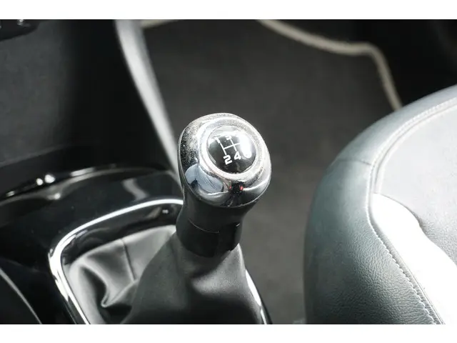 Toyota Aygo 1.0 VVT-i x-clusiv 2014 Benzine 22