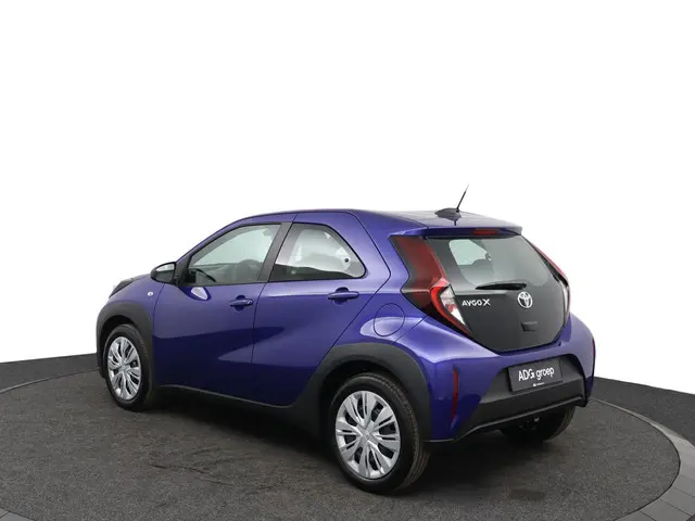 Toyota Aygo X 1.0 VVT-i MT Play 2025 Benzine 12