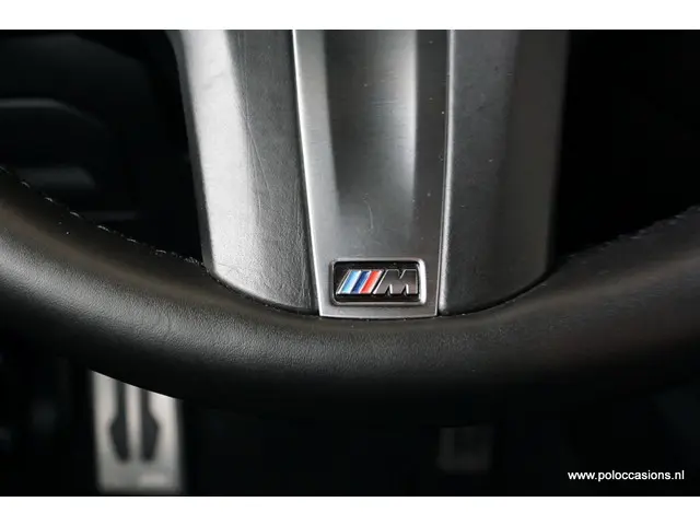BMW 1 Serie 118i 2020 Benzine 23