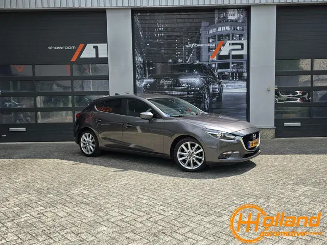 Mazda 3 2.0 SkyActiv-G 120 SkyLease GT 2018 Benzine 2