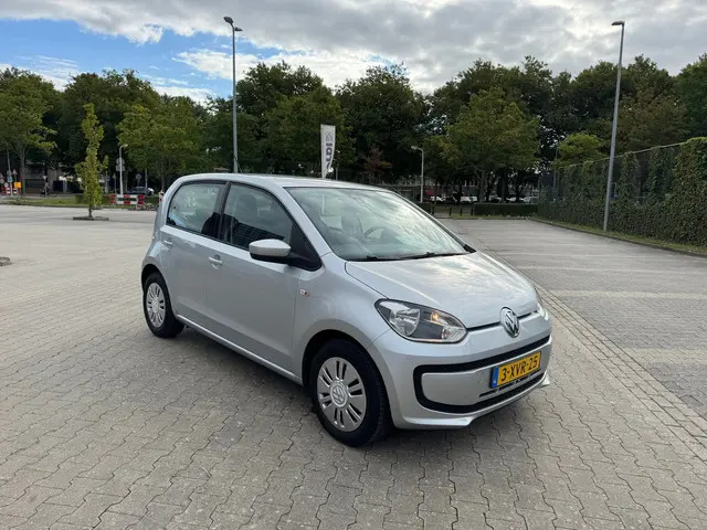 Volkswagen up! 2