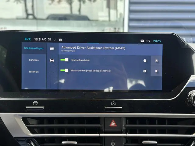 Citroën ë-C4 Business 54 kWh 2025 Elektrisch 15