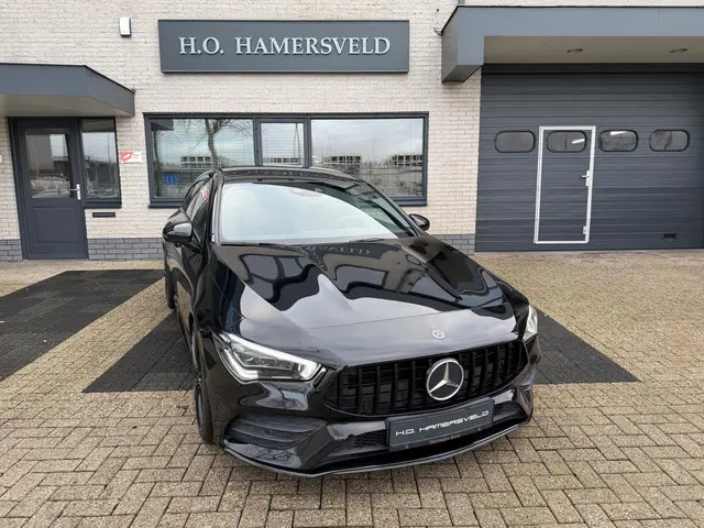 Mercedes-Benz CLA Shooting Brake 180 AMG 2020 Benzine 3