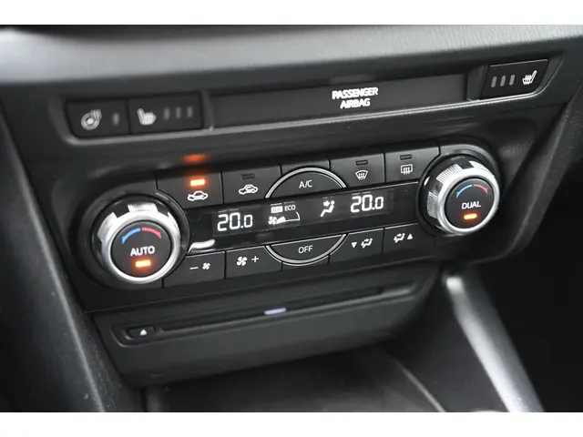 Mazda 3 SkyActiv-G 120 6MT SkyLease+ 2018 Benzine 26