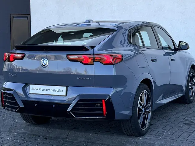 BMW iX2 xDrive30 67 kWh 2024 Elektrisch 2