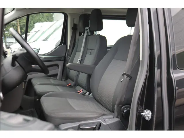 Ford Transit Custom 2