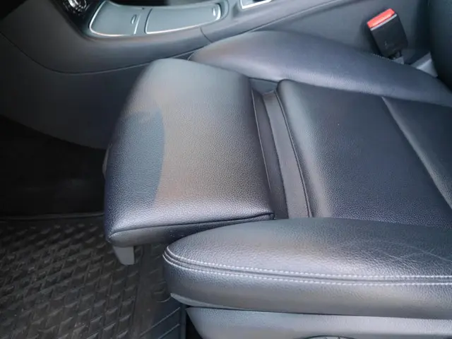 Mercedes-Benz B-Klasse 180 Prestige 2017 Benzine 16