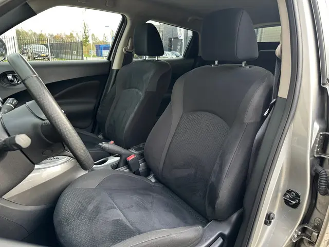 Nissan Juke 1.6 Acenta 2013 Benzine 17