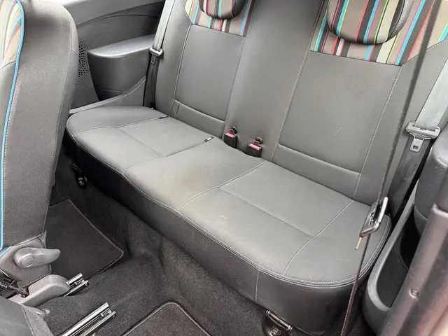 Renault Twingo 1.2 16V *AIRCO*APK NIEUW* 2014 Benzine 9