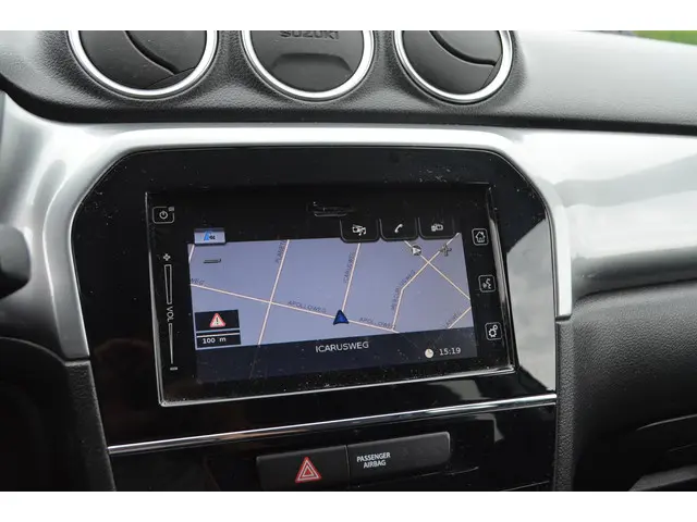 Suzuki Vitara 1.6 Exclusive 2015 Benzine 14