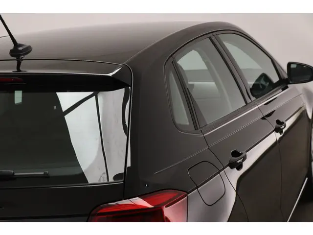 Volkswagen Polo 1.0 TSI Comfortline 2019 Benzine 23