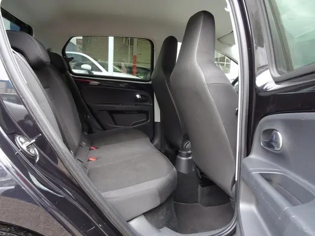 SEAT Mii 1.0 Style Chic 2013 Benzine 9