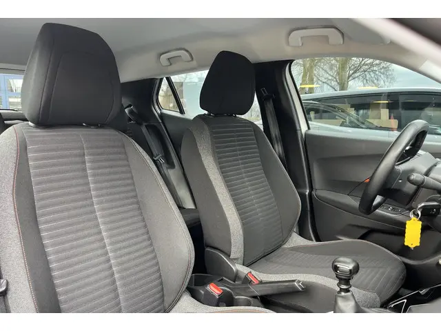 Peugeot 2008 1.2 Turbo 100 PK Active Pack 2021 Benzine 35