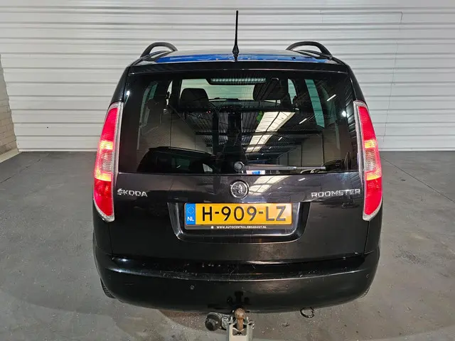Škoda Roomster 1.2 TSI Elegance / Trekhaak 2013 Benzine 8