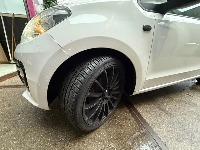 Volkswagen up! 1.0 high up! Pano/Lmv/Clima/Leer 2015 Benzine 18