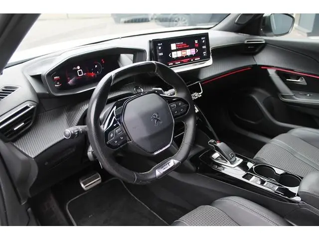 Peugeot 2008 1.2 PureTech GT-Line 2020 Benzine 6