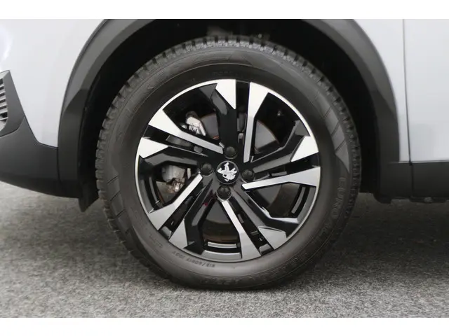 Peugeot e-2008 EV Allure 50 kWh 2023 Elektrisch 24