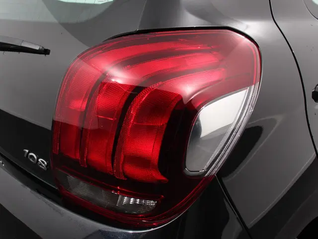 Peugeot 108 1.0 e-VTi Active 2021 Benzine 28