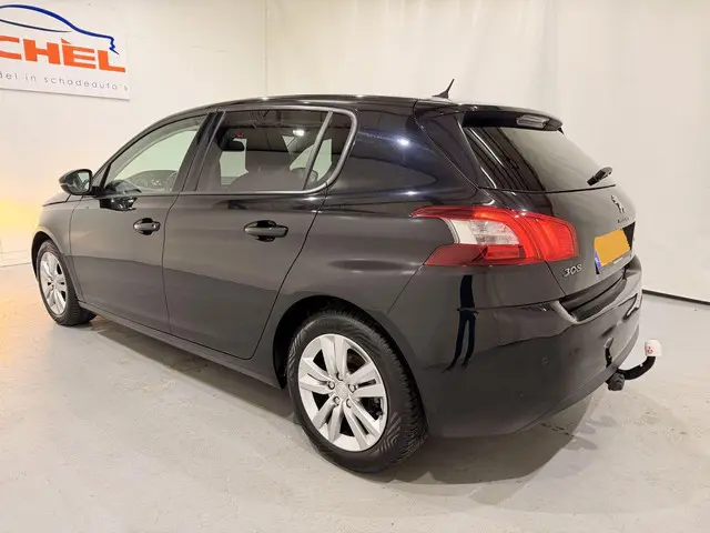 Peugeot 308 HB 1.2 Blue Lease Exe. Pano 2016 Benzine 4