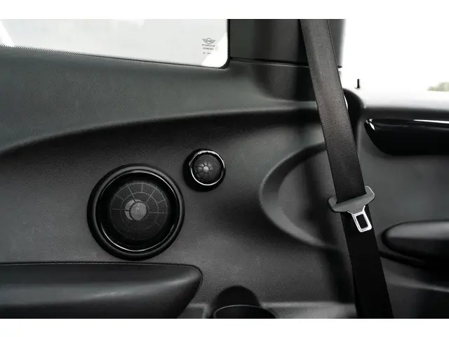 MINI Cooper Mini 2.0 John Works 2018 Benzine 41