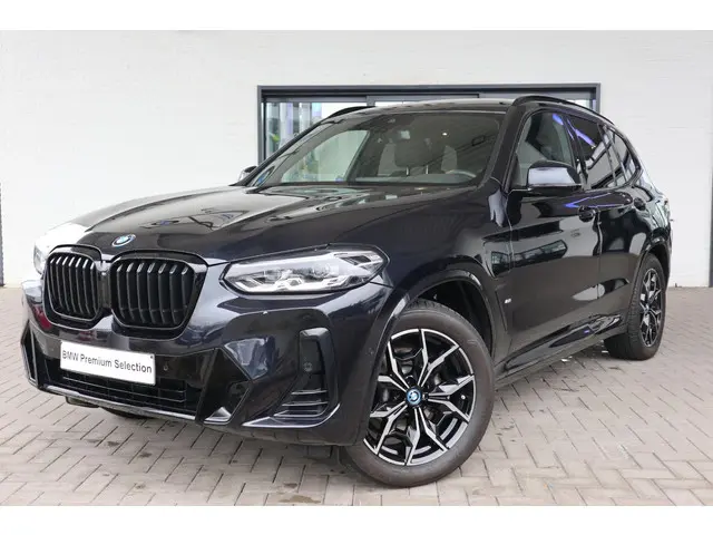 BMW X3 xDrive30e 2023 Hybride Benzine 35