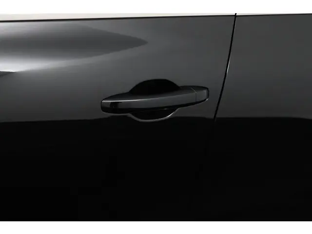 Mitsubishi Colt 1.0T MT First Edition 2024 Benzine 32