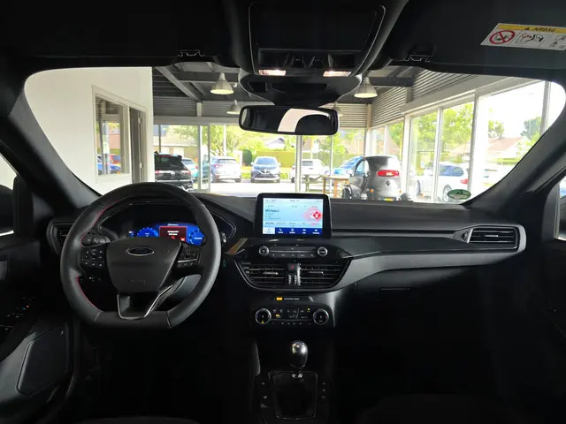 Ford Kuga 1.5 EcoBoost ST-Line 2023 Benzine 5