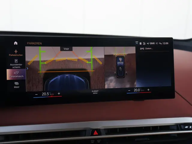 BMW iX xDrive50 High Executive 112 kWh 2022 Elektrisch 29