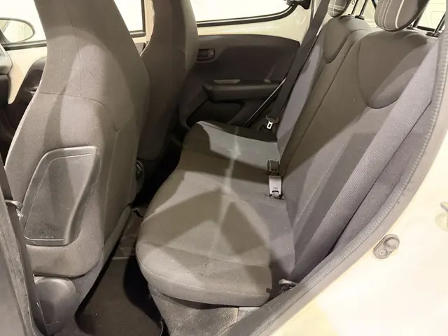 Peugeot 108 HB 1.0 e-VTi Active Airco 2016 Benzine 17