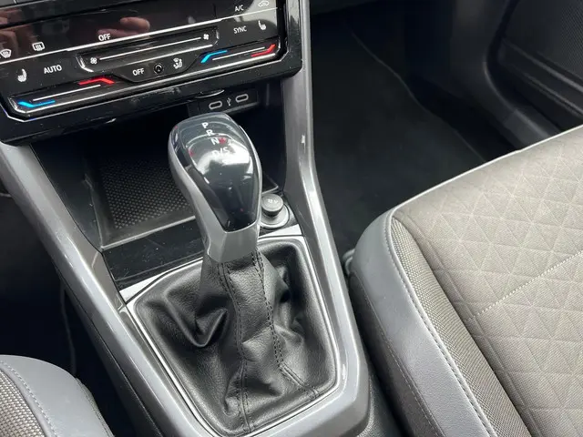 Volkswagen T-Cross 1.0 TSI Style 2023 Benzine 16