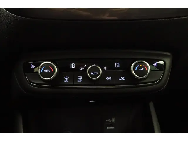 Opel Crossland X 1.2 Turbo Innovation 2018 Benzine 21