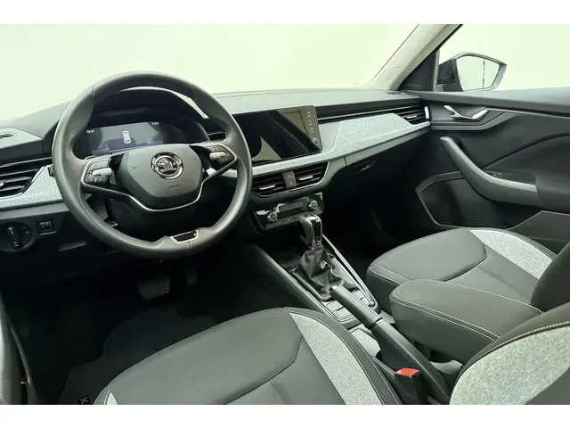 Škoda Kamiq 1.0 TSI Selection 2024 Benzine 17